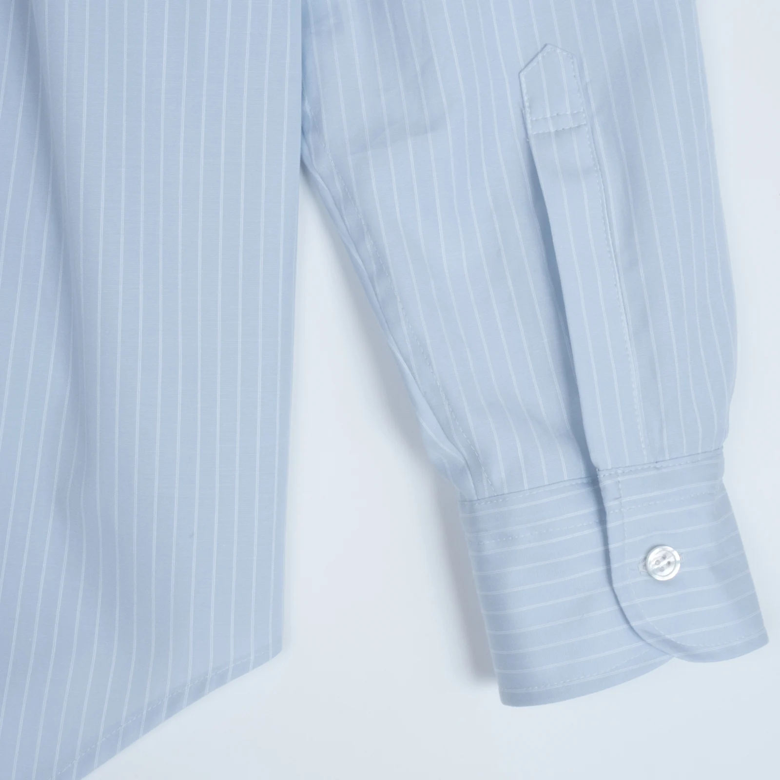 TUCK SHIRTS