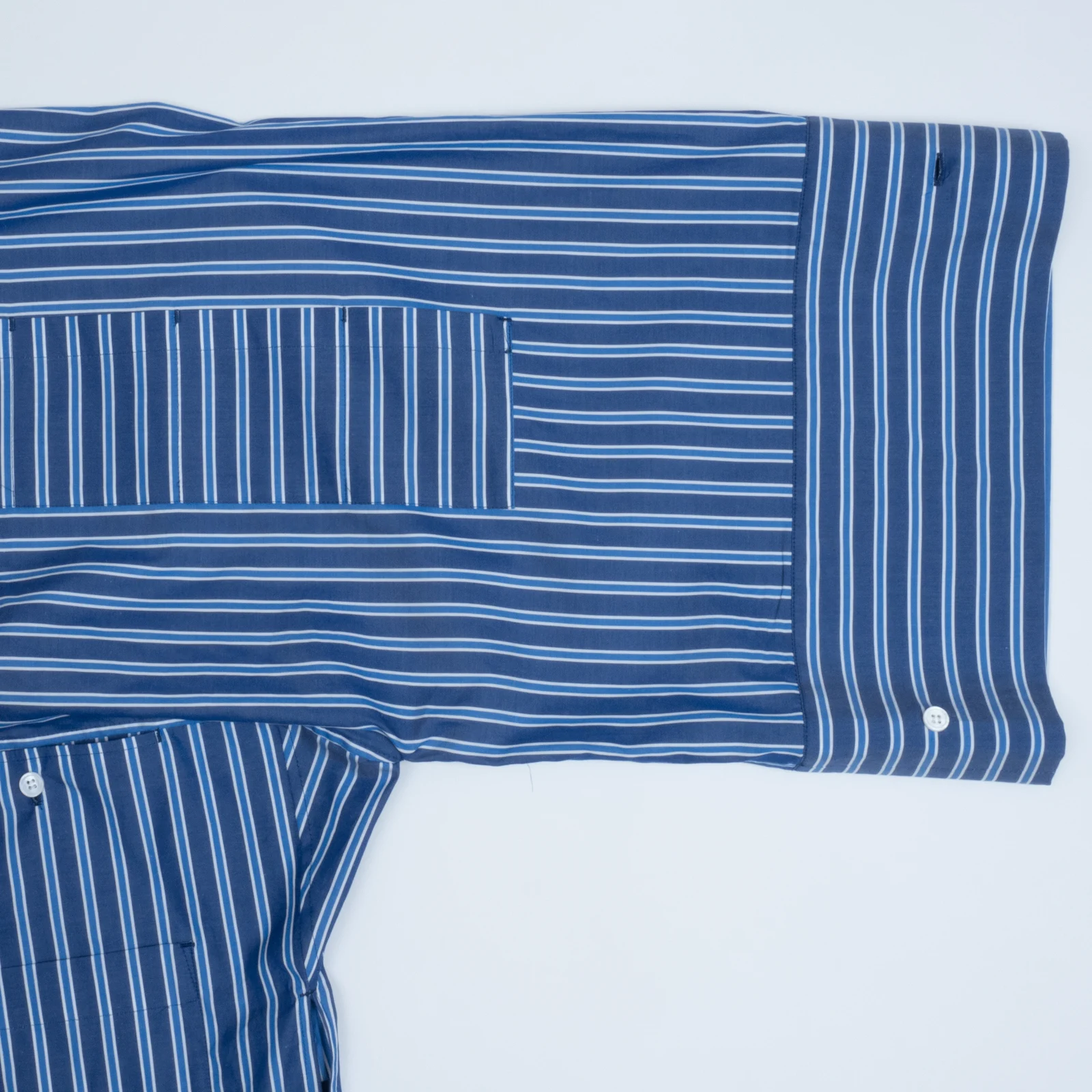 DOLMAN PULLOVER SHIRTS — 袖とカフスの構造