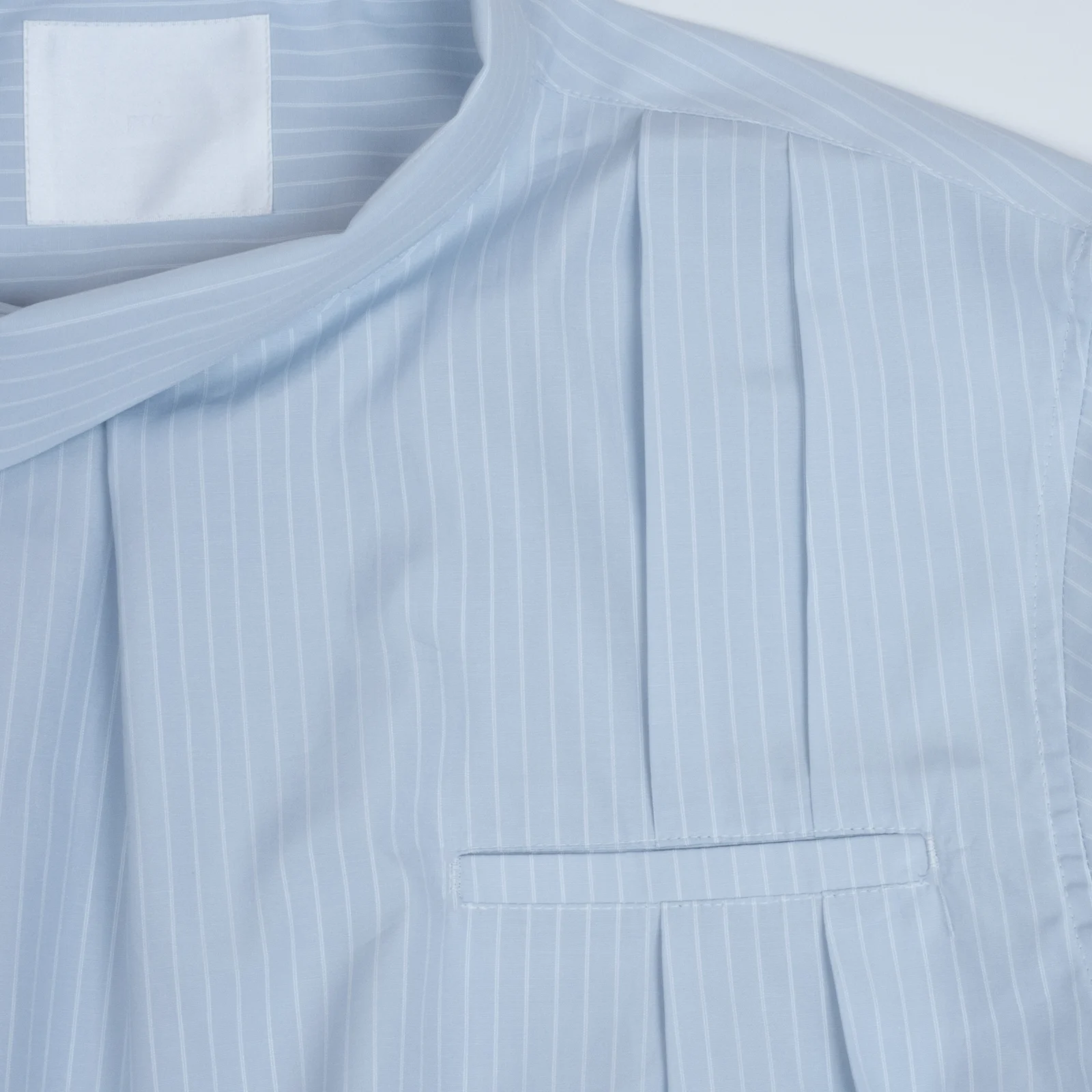 TUCK SHIRTS