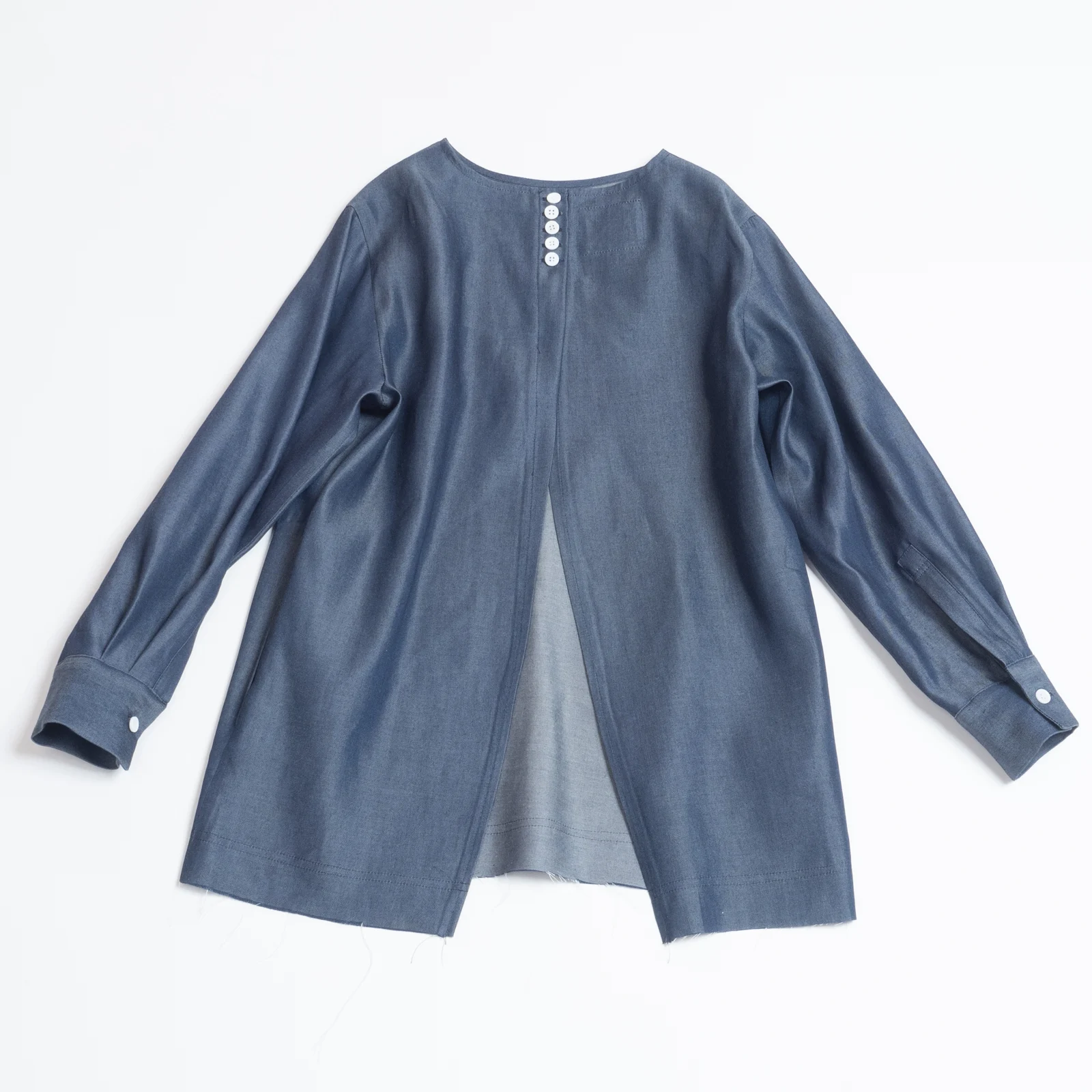 CUT OFF DENIM TOPS