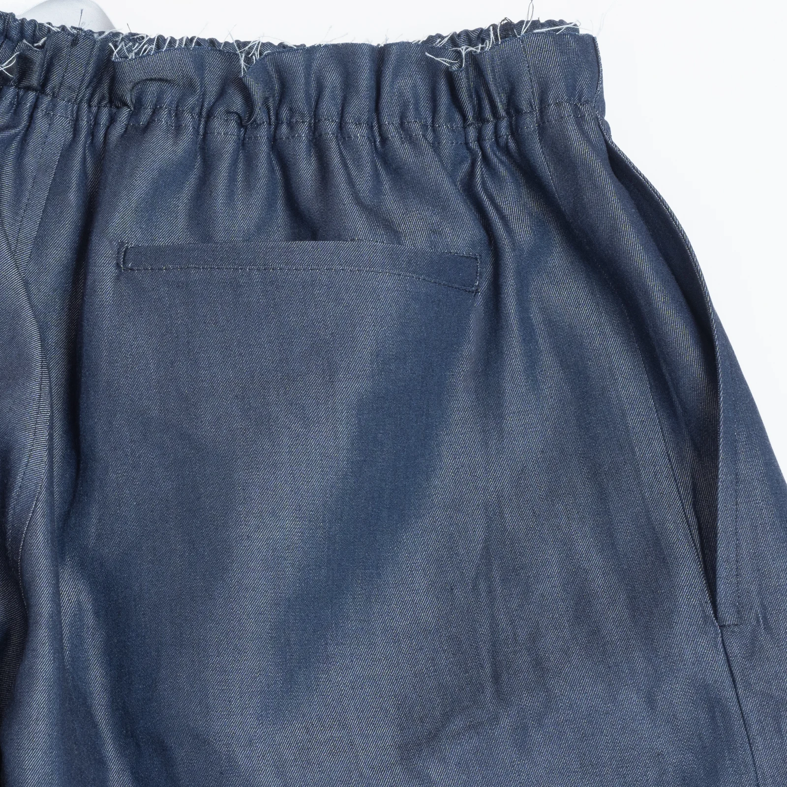 CUT OFF DENIM EASY PANTS