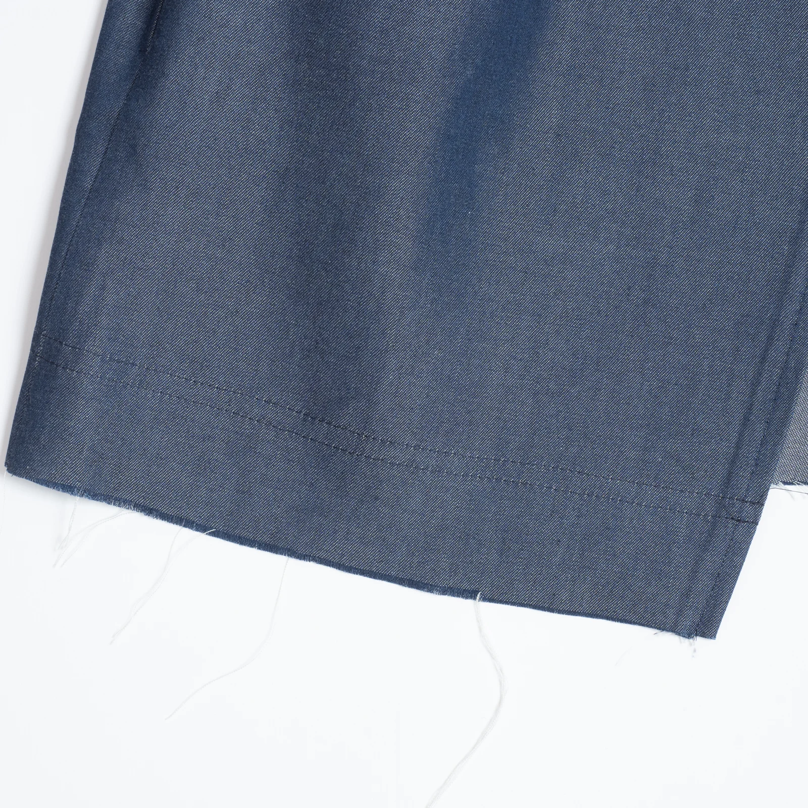 CUT OFF DENIM TOPS
